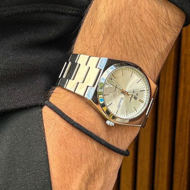 Signature Watch